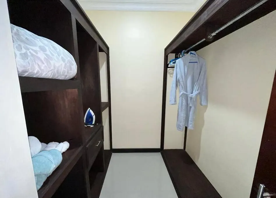 Διαμέρισμα 2Br Condo W/Pool; Across Ac Hotel Κίνγκστον
